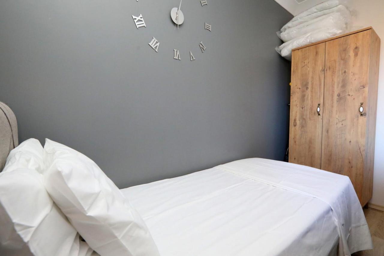 Daire Studio Flat With S